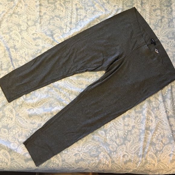 Gap Maternity Tights. Size L