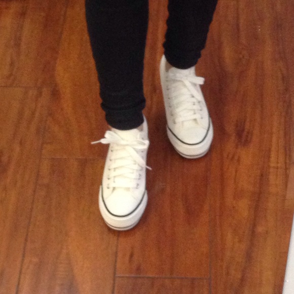 Shoe