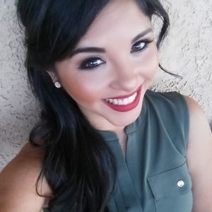 Meet your Posher, Areli