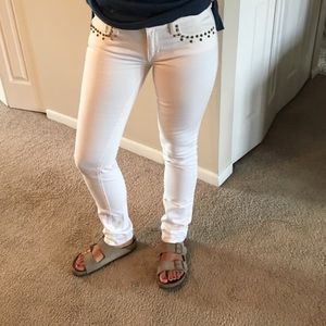 American eagle studded white jeans