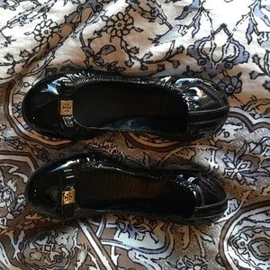 Eddie Logo Bow Flats Tory Burch