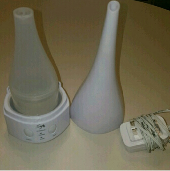 Simply Aroma Ultrasonic Aromatherapy Diffuser - Picture 2 of 3