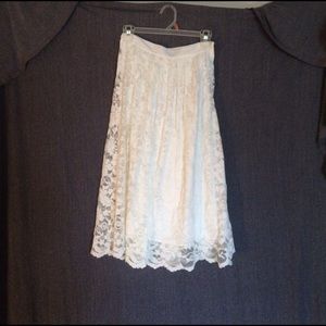 White lace skirt