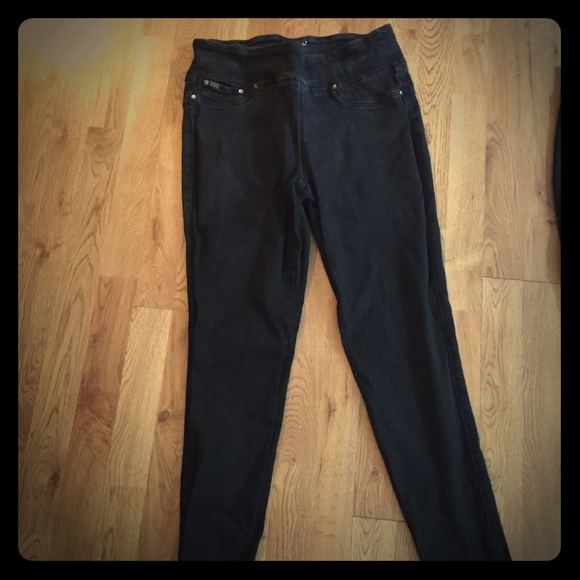 Black  jeans