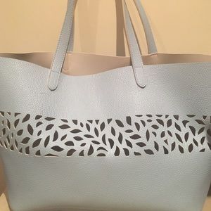 Blue tote