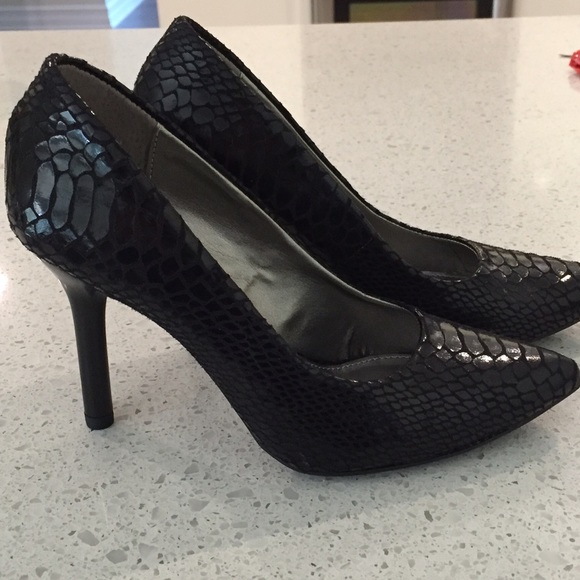 Bandolino pumps