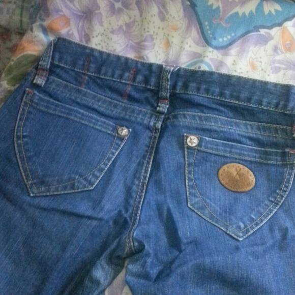 BCBG Girls Bootcut Jeans | Bootcut | Size 26 - Picture 2 of 4