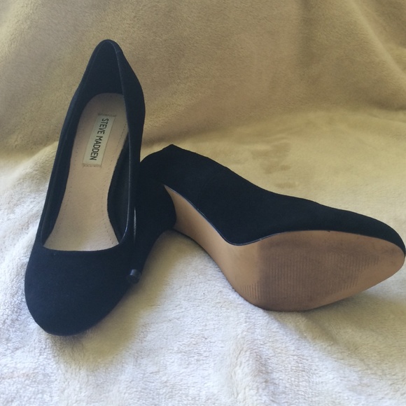 🚫SOLD🚫😍 Steve Madden Unityy Suede Pumps - Picture 4 of 4