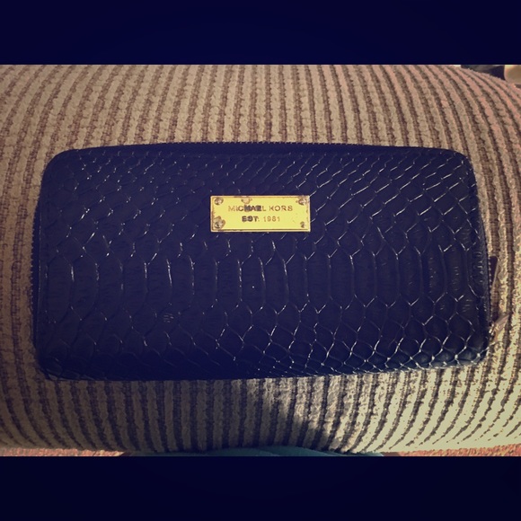 Michael Kors Wallet/Clutch