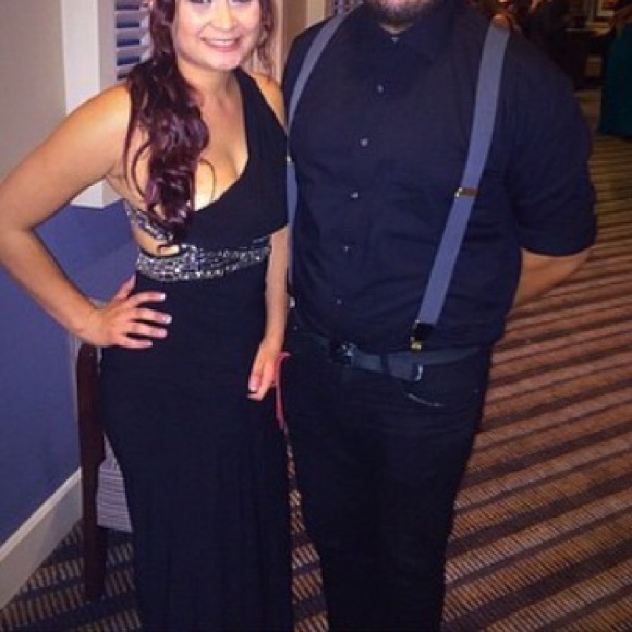 Prom/Formal Black One Shoulder Dress