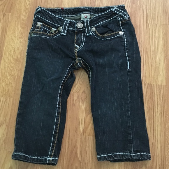 TRUE RELIGION AUTHENTIC Jean capris NEVER WORN 🚫