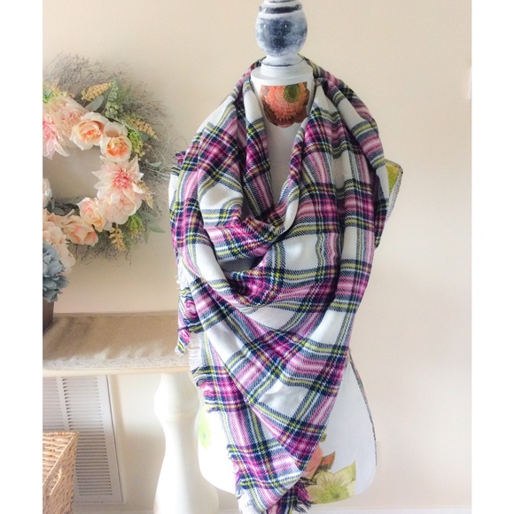 🌿 BEAUTIFUL SOFT 🌿 Plaid Blanket Scarf - Picture 5 of 5
