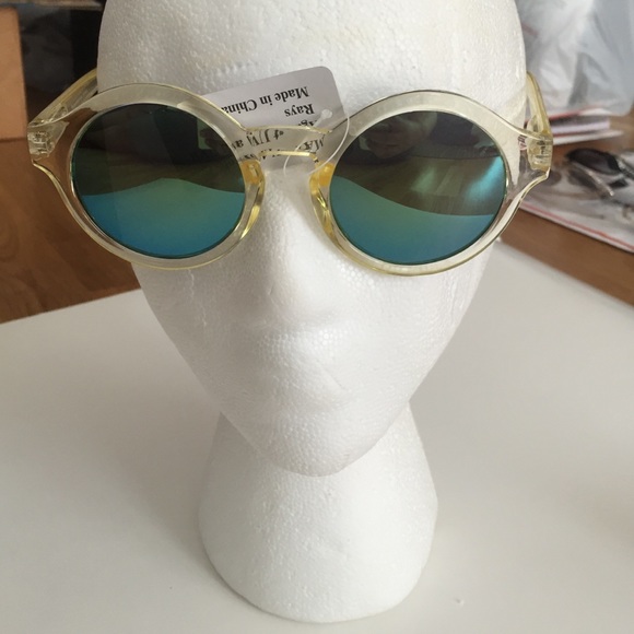 Yellow round shades with mirrored lenses - Picture 4 of 4