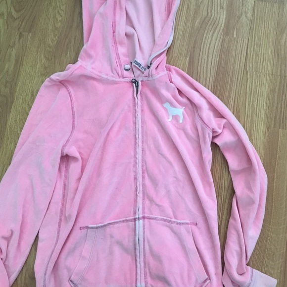 VS PINK Jacket gently used; pretty pink!