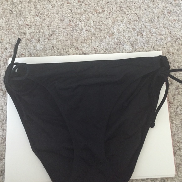Victoria Secret bathing suit bottoms - Picture 1 of 2