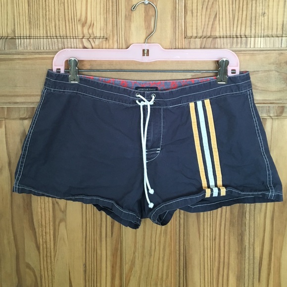 American Eagle Women's surfing shorts