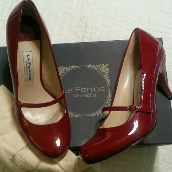 La Fenice Red Patent Mary Jane Heels