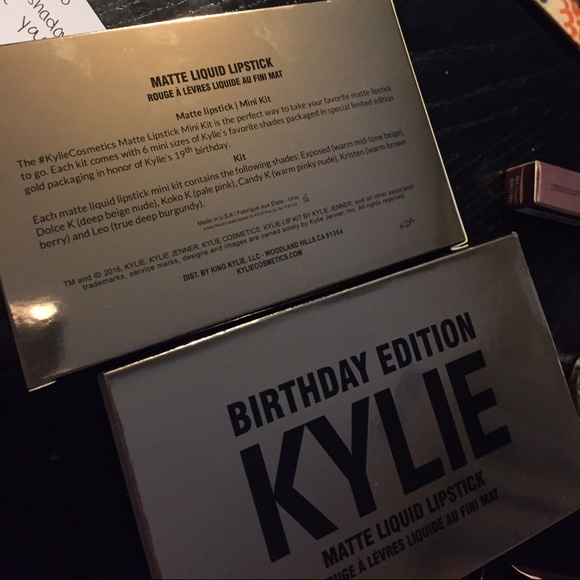 6 pieces Kylie Birthday Edition liquid lipstick - Picture 3 of 4