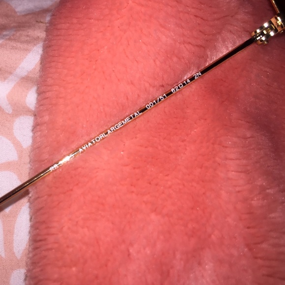 Ray-Ban 62mm Aviators - Picture 4 of 4