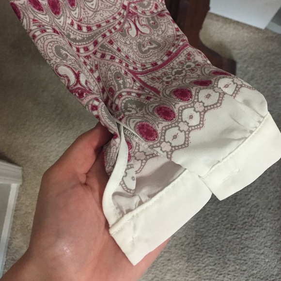 NWT flowy top - Picture 3 of 3