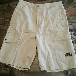 Mens Nike khaki shorts