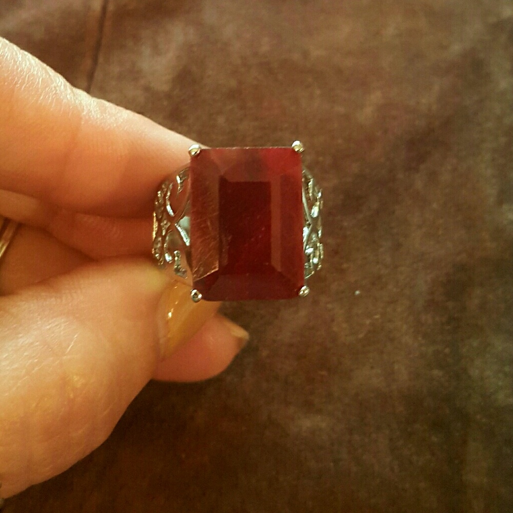 SOLD!!! - Ruby ring set in SS.925 filigree