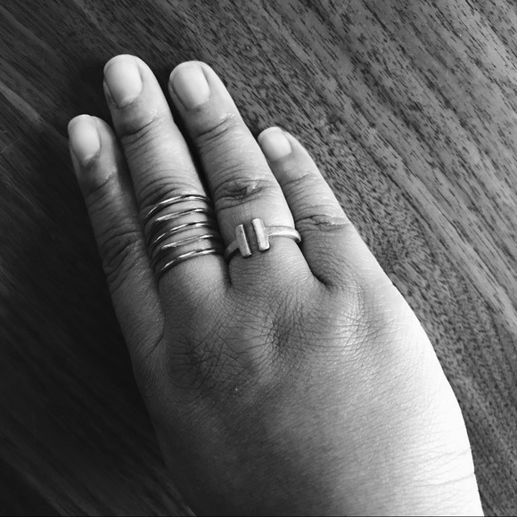 | BRASS T-BAR RING | - Picture 5 of 6