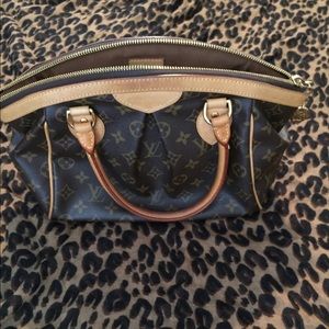 Louis Vuitton Tivoli bag