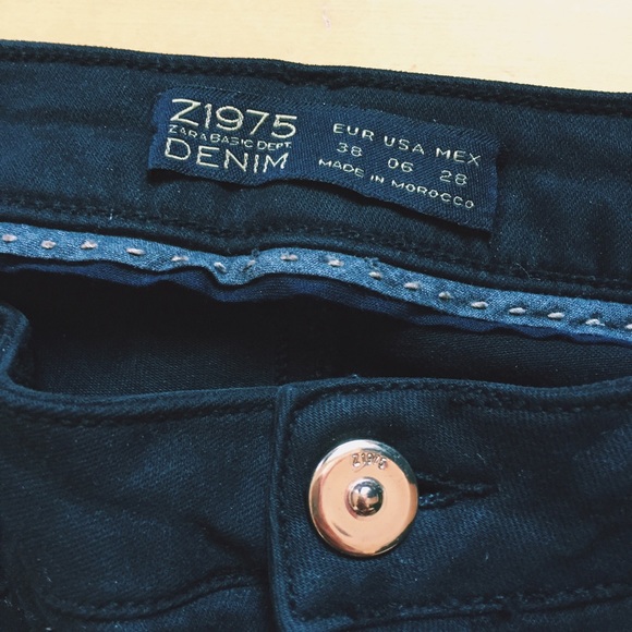 Zara Black Skinny Jeans - Picture 2 of 2