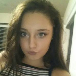 Meet your Posher, Hailey