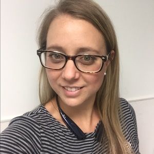 Meet your Posher, Laurie