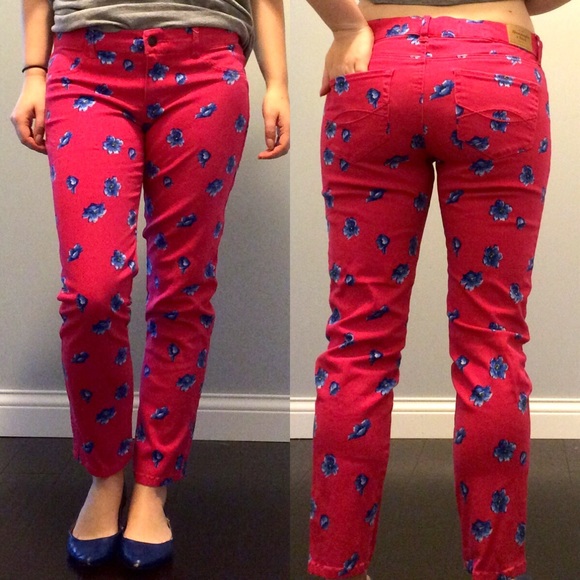 Abercrombie & Fitch Pink Floral Pants