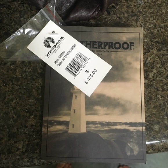 Weatherproof leather jacket - Picture 4 of 4