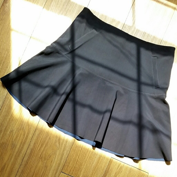 💥SOLD💥Lululemon Athletica Skirt - Picture 2 of 4