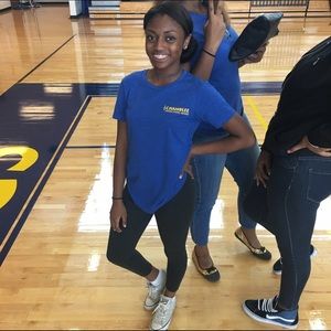 Meet your Posher, Cecilia