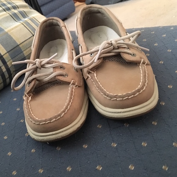 7.5 women's sperrys - Picture 2 of 2
