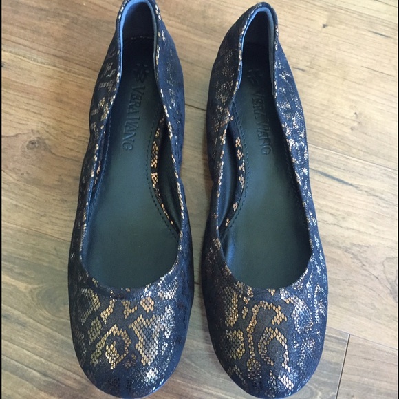 ✨Sale✨ Vera Wang Flats
