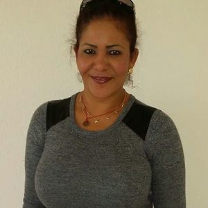 Meet your Posher, Delmy