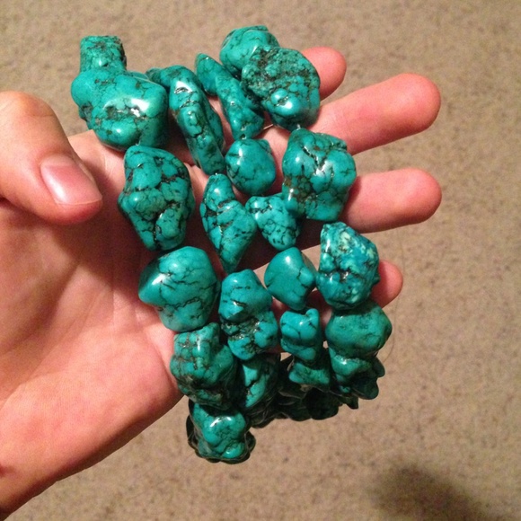 Green turquoise strands - Picture 2 of 3