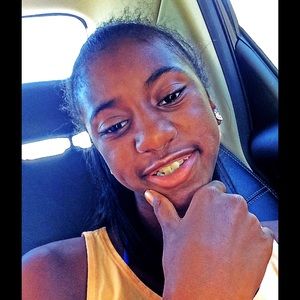 Meet your Posher, Daniyah