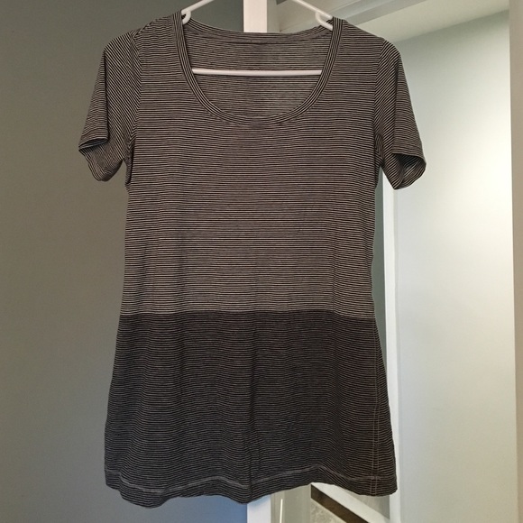 Lululemon tunic length short sleeve