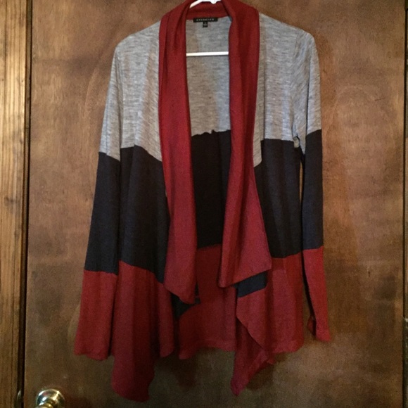 Block colored cardigan. Sz M