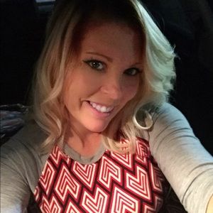 Meet your Posher, Christiana