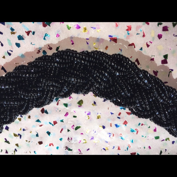 Never worn Black bead dazzling necklace✨ - Picture 2 of 4