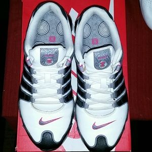 Nike Shox sz 9.5