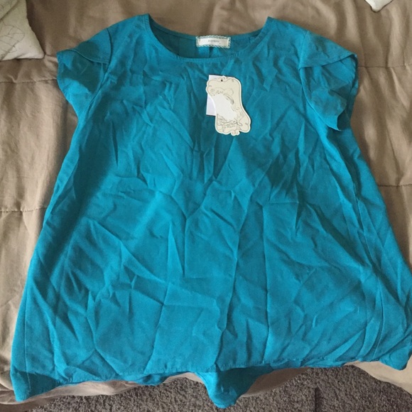 Kids turquoise top