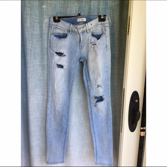 Pacsun light wash distressed jeans