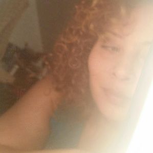 Meet your Posher, Alida