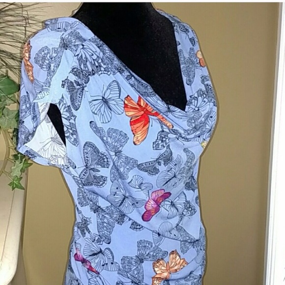 Beautiful Butterfly Printed Top - Picture 2 of 3