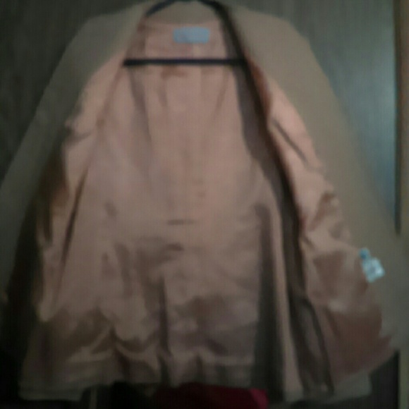 Jacket - Picture 2 of 3
